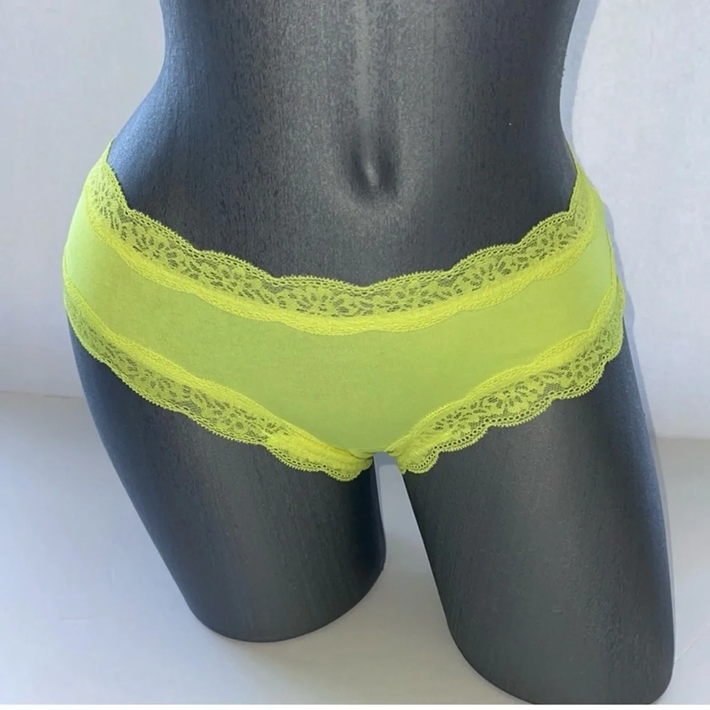 Victoria’s Secret Pink Cotton Lace-Trim Cheeky Cheekster Panty Underwear. NWT